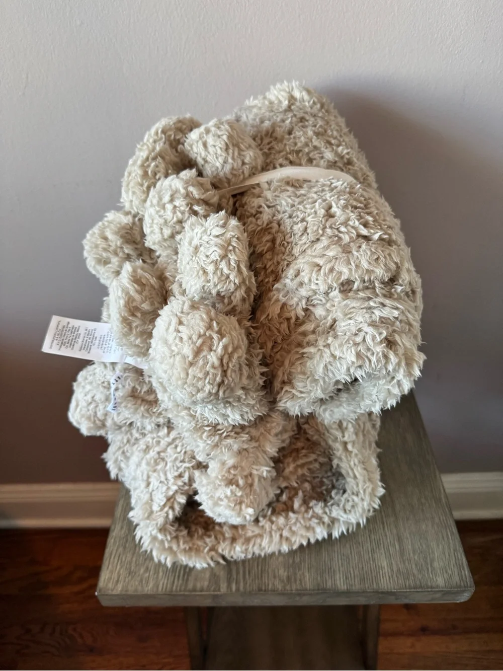 Pottery Barn NWT Cozy Pom Pom Sherpa Throw Blanket 50” x 60” in Natural